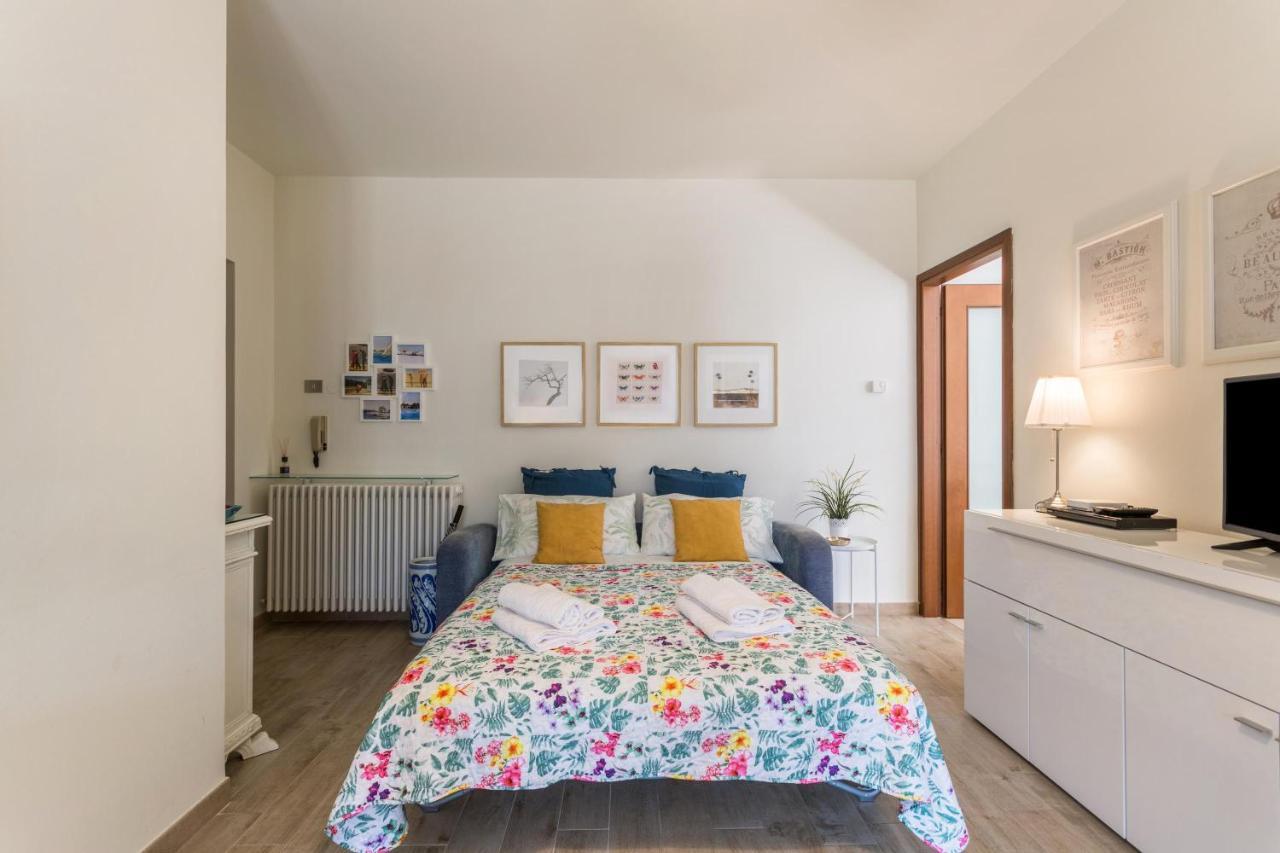 Ferienwohnung La Terrazza Brunate Exterior foto